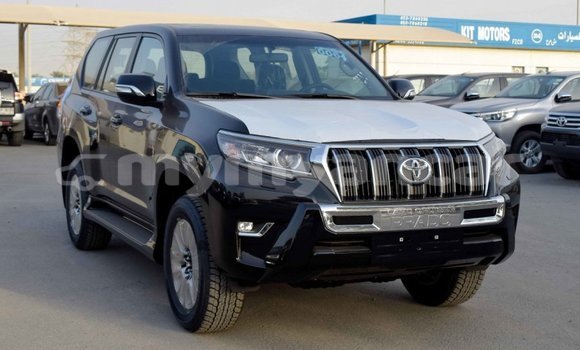 Buy Import Toyota Land Cruiser Black Car in Import - Dubai in Ayeyarwady Buy Import Toyota Land Cruiser Black Car in Import - Dubai in Ayeyarwady