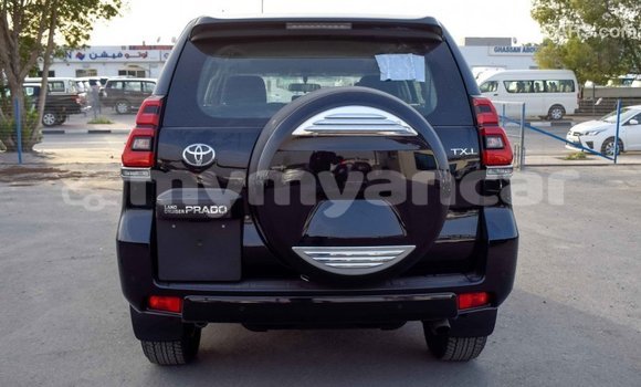 Buy Import Toyota Land Cruiser Black Car in Import - Dubai in Ayeyarwady Buy Import Toyota Land Cruiser Black Car in Import - Dubai in Ayeyarwady