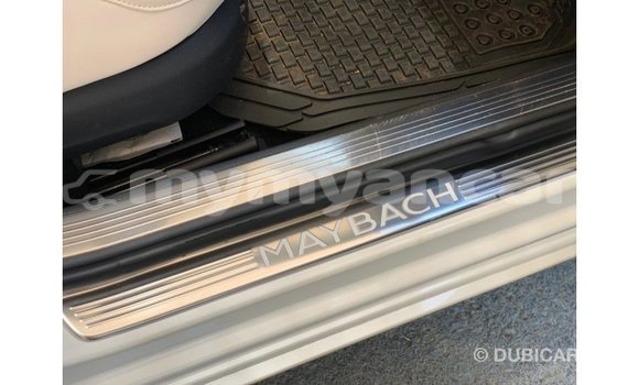 Buy Import Mercedes-Benz 190 (W201) White Car in Import - Dubai in Ayeyarwady Buy Import Mercedes-Benz 190 (W201) White Car in Import - Dubai in Ayeyarwady