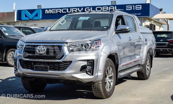 Buy Import Toyota Hilux Other Car in Import - Dubai in Ayeyarwady Buy Import Toyota Hilux Other Car in Import - Dubai in Ayeyarwady