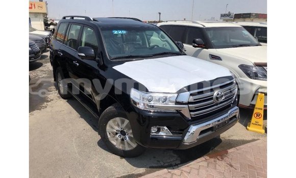 သွင်းကုန် Toyota Land Cruiser Black ကား Import - Dubai Ayeyarwady သွင်းကုန် Toyota Land Cruiser Black ကား Import - Dubai Ayeyarwady