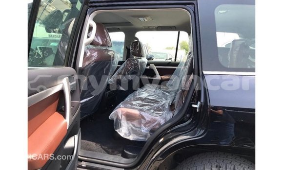 သွင်းကုန် Toyota Land Cruiser Black ကား Import - Dubai Ayeyarwady သွင်းကုန် Toyota Land Cruiser Black ကား Import - Dubai Ayeyarwady