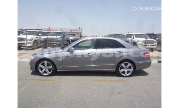 သွင်းကုန် Mercedes-Benz 250 Other ကား Import - Dubai Ayeyarwady သွင်းကုန် Mercedes-Benz 250 Other ကား Import - Dubai Ayeyarwady