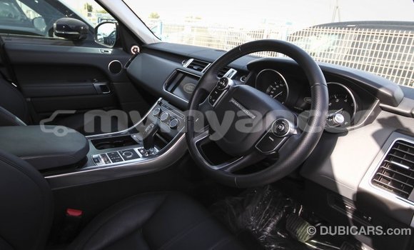 Buy Import Land Rover Range Rover Black Car in Import - Dubai in Ayeyarwady Buy Import Land Rover Range Rover Black Car in Import - Dubai in Ayeyarwady