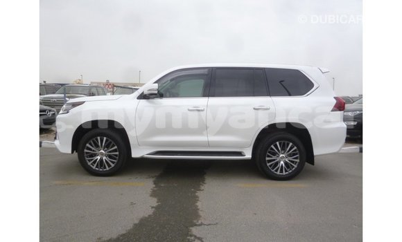 Acheter Import Voiture Lexus LX Blanc à Import - Dubai, #<Region:0x000000000c5121b8> Acheter Import Voiture Lexus LX Blanc à Import - Dubai, #<Region:0x000000000c5121b8>