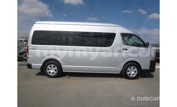 သွင်းကုန် Toyota Hiace Other ကား Import - Dubai Ayeyarwady သွင်းကုန် Toyota Hiace Other ကား Import - Dubai Ayeyarwady