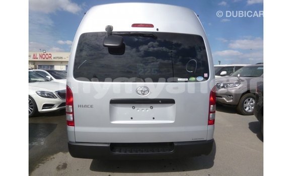 သွင်းကုန် Toyota Hiace Other ကား Import - Dubai Ayeyarwady သွင်းကုန် Toyota Hiace Other ကား Import - Dubai Ayeyarwady