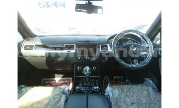 Acheter Import Voiture Volkswagen Touareg Blanc à Import - Dubai, #<Region:0x000000000c5121b8> Acheter Import Voiture Volkswagen Touareg Blanc à Import - Dubai, #<Region:0x000000000c5121b8>