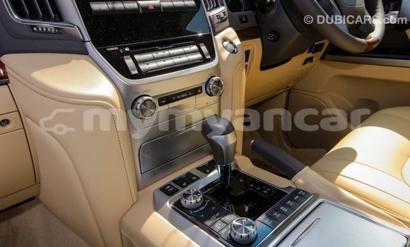 Acheter Import Voiture Toyota Land Cruiser Noir à Import - Dubai, #<Region:0x000000000c5121b8> Acheter Import Voiture Toyota Land Cruiser Noir à Import - Dubai, #<Region:0x000000000c5121b8>