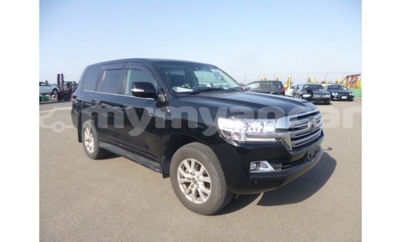 သွင်းကုန် Toyota Land Cruiser Black ကား Import - Dubai Ayeyarwady သွင်းကုန် Toyota Land Cruiser Black ကား Import - Dubai Ayeyarwady