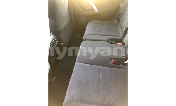 သွင်းကုန် Toyota Prado Black ကား Import - Dubai Ayeyarwady သွင်းကုန် Toyota Prado Black ကား Import - Dubai Ayeyarwady