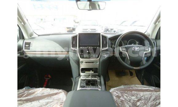 Buy Import Toyota Land Cruiser Brown Car in Import - Dubai in Ayeyarwady Buy Import Toyota Land Cruiser Brown Car in Import - Dubai in Ayeyarwady