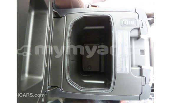 Buy Import Toyota Land Cruiser Brown Car in Import - Dubai in Ayeyarwady Buy Import Toyota Land Cruiser Brown Car in Import - Dubai in Ayeyarwady