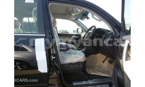 Acheter Import Voiture Toyota Land Cruiser Noir à Import - Dubai, #<Region:0x000000000c5121b8> Acheter Import Voiture Toyota Land Cruiser Noir à Import - Dubai, #<Region:0x000000000c5121b8>