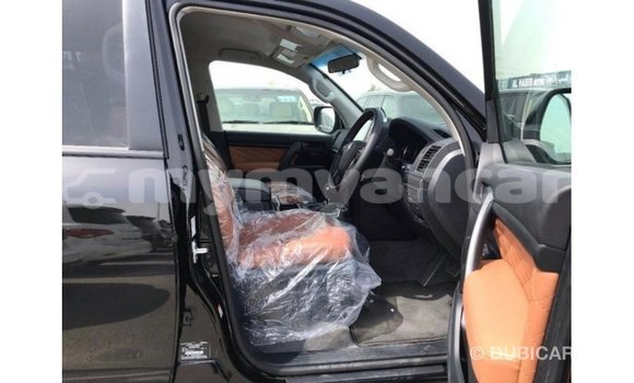 Acheter Import Voiture Toyota Land Cruiser Noir à Import - Dubai, #<Region:0x000000000c5121b8> Acheter Import Voiture Toyota Land Cruiser Noir à Import - Dubai, #<Region:0x000000000c5121b8>
