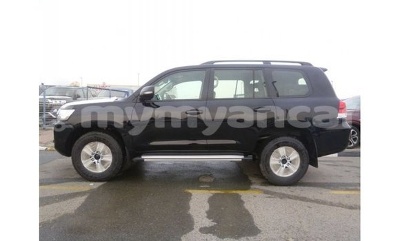 သွင်းကုန် Toyota Land Cruiser Black ကား Import - Dubai Ayeyarwady သွင်းကုန် Toyota Land Cruiser Black ကား Import - Dubai Ayeyarwady