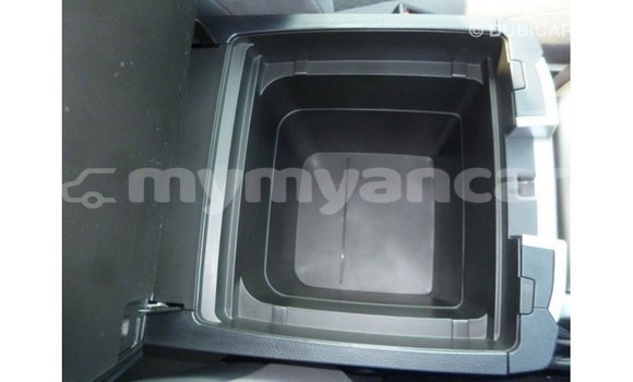 သွင်းကုန် Toyota Land Cruiser Black ကား Import - Dubai Ayeyarwady သွင်းကုန် Toyota Land Cruiser Black ကား Import - Dubai Ayeyarwady