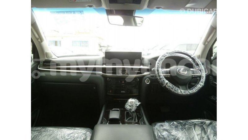 Big with watermark b599d0e2 a357 45bd ba6a 67ed061b234f