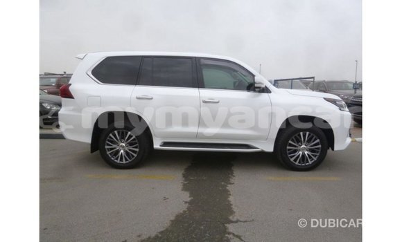 Acheter Import Voiture Lexus LX Blanc à Import - Dubai, #<Region:0x000000000c5121b8> Acheter Import Voiture Lexus LX Blanc à Import - Dubai, #<Region:0x000000000c5121b8>