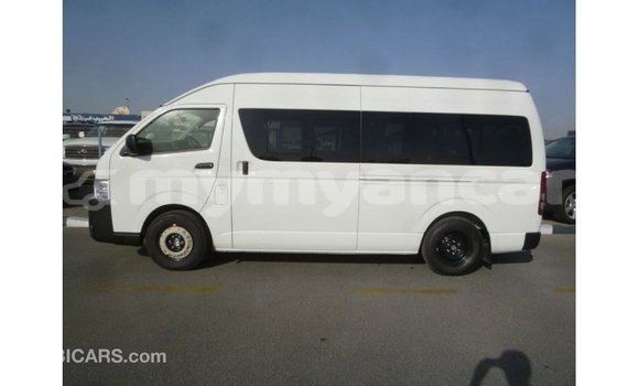 သွင်းကုန် Toyota Hiace White ကား Import - Dubai Ayeyarwady သွင်းကုန် Toyota Hiace White ကား Import - Dubai Ayeyarwady