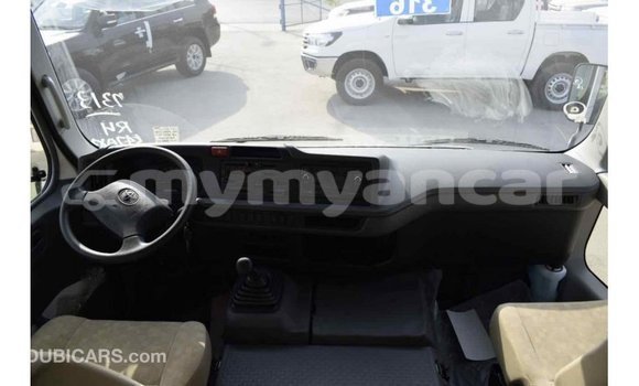Buy Import Toyota Coaster White Car in Import - Dubai in Ayeyarwady Buy Import Toyota Coaster White Car in Import - Dubai in Ayeyarwady