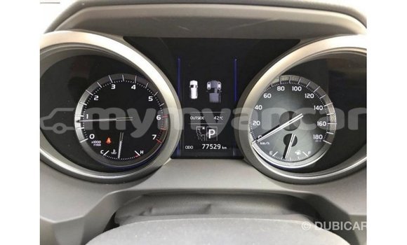 သွင်းကုန် Toyota Prado Black ကား Import - Dubai Ayeyarwady သွင်းကုန် Toyota Prado Black ကား Import - Dubai Ayeyarwady