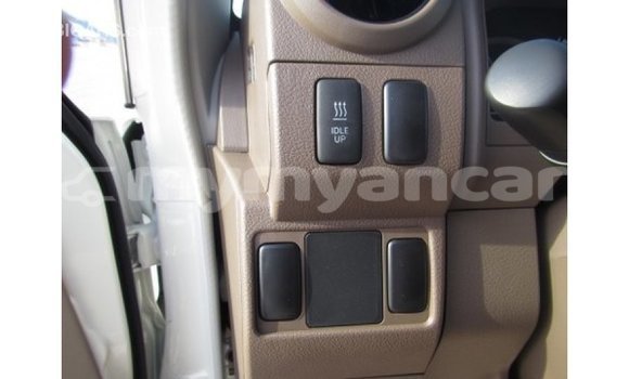 Buy Import Toyota Land Cruiser White Car in Import - Dubai in Ayeyarwady Buy Import Toyota Land Cruiser White Car in Import - Dubai in Ayeyarwady