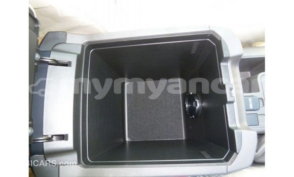 သွင်းကုန် Toyota Prado Black ကား Import - Dubai Ayeyarwady သွင်းကုန် Toyota Prado Black ကား Import - Dubai Ayeyarwady