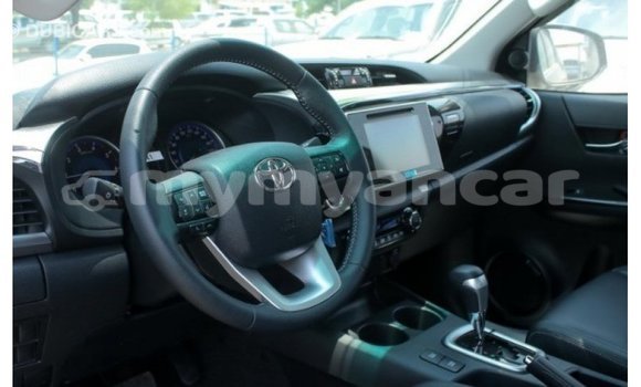 Buy Import Toyota Hilux Other Car in Import - Dubai in Ayeyarwady Buy Import Toyota Hilux Other Car in Import - Dubai in Ayeyarwady