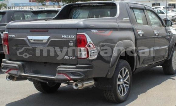 Buy Import Toyota Hilux Other Car in Import - Dubai in Ayeyarwady Buy Import Toyota Hilux Other Car in Import - Dubai in Ayeyarwady