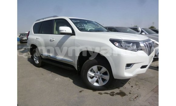 သွင်းကုန် Toyota Prado White ကား Import - Dubai Ayeyarwady သွင်းကုန် Toyota Prado White ကား Import - Dubai Ayeyarwady