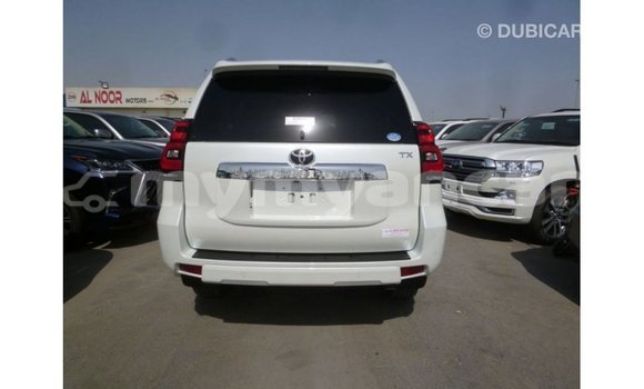သွင်းကုန် Toyota Prado White ကား Import - Dubai Ayeyarwady သွင်းကုန် Toyota Prado White ကား Import - Dubai Ayeyarwady