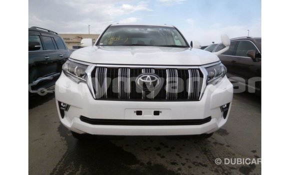 သွင်းကုန် Toyota Prado White ကား Import - Dubai Ayeyarwady သွင်းကုန် Toyota Prado White ကား Import - Dubai Ayeyarwady