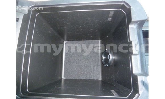 သွင်းကုန် Toyota Prado Black ကား Import - Dubai Ayeyarwady သွင်းကုန် Toyota Prado Black ကား Import - Dubai Ayeyarwady