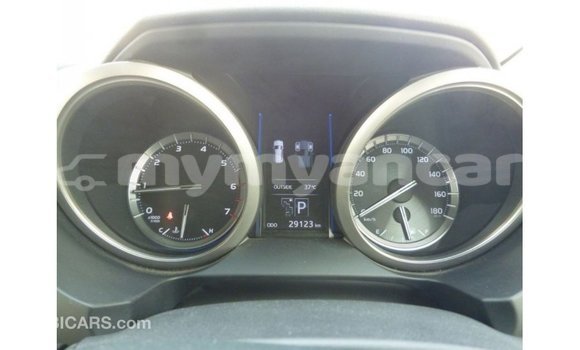 Buy Import Toyota Prado Other Car in Import - Dubai in Ayeyarwady Buy Import Toyota Prado Other Car in Import - Dubai in Ayeyarwady