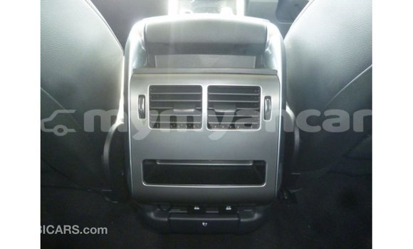 သွင်းကုန် Land Rover Range Rover Black ကား Import - Dubai Ayeyarwady သွင်းကုန် Land Rover Range Rover Black ကား Import - Dubai Ayeyarwady
