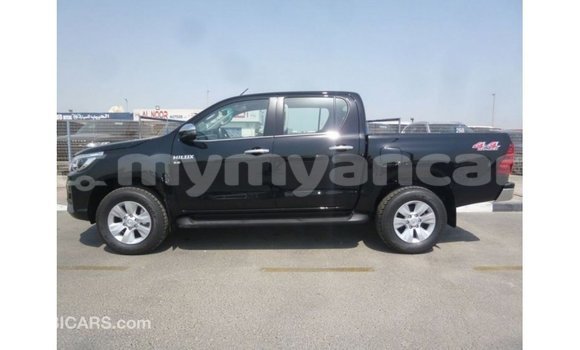 သွင်းကုန် Toyota Hilux Black ကား Import - Dubai Ayeyarwady သွင်းကုန် Toyota Hilux Black ကား Import - Dubai Ayeyarwady