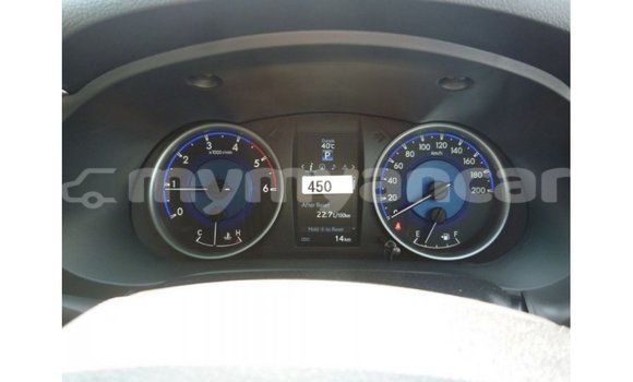 သွင်းကုန် Toyota Hilux Black ကား Import - Dubai Ayeyarwady သွင်းကုန် Toyota Hilux Black ကား Import - Dubai Ayeyarwady