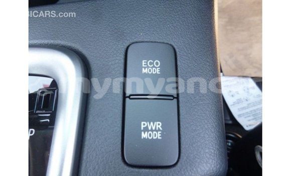 သွင်းကုန် Toyota Hilux Black ကား Import - Dubai Ayeyarwady သွင်းကုန် Toyota Hilux Black ကား Import - Dubai Ayeyarwady