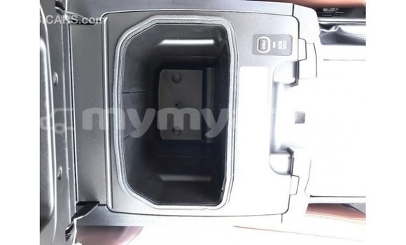 Buy Import Toyota Land Cruiser Black Car in Import - Dubai in Ayeyarwady Buy Import Toyota Land Cruiser Black Car in Import - Dubai in Ayeyarwady