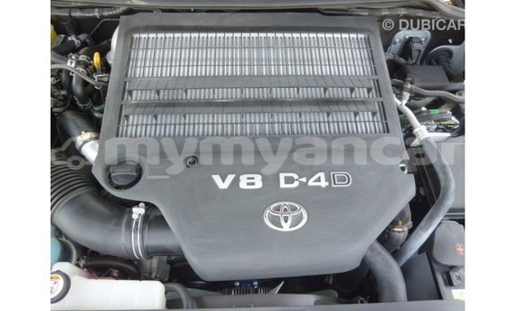 Acheter Import Voiture Toyota Land Cruiser Blanc à Import - Dubai, #<Region:0x000000000c5121b8> Acheter Import Voiture Toyota Land Cruiser Blanc à Import - Dubai, #<Region:0x000000000c5121b8>