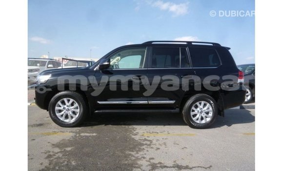 သွင်းကုန် Toyota Land Cruiser Black ကား Import - Dubai Ayeyarwady သွင်းကုန် Toyota Land Cruiser Black ကား Import - Dubai Ayeyarwady