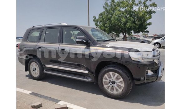 Buy Import Toyota Land Cruiser Black Car in Import - Dubai in Ayeyarwady Buy Import Toyota Land Cruiser Black Car in Import - Dubai in Ayeyarwady