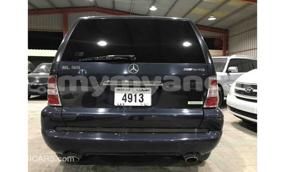 Buy Import Mercedes-Benz 190 (W201) Blue Car in Import - Dubai in Ayeyarwady Buy Import Mercedes-Benz 190 (W201) Blue Car in Import - Dubai in Ayeyarwady