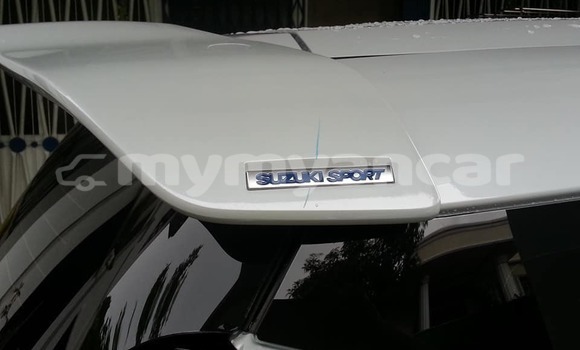 အသုံးပြုခံ့ Suzuki Ertiga White ကား Yangon Yangon အသုံးပြုခံ့ Suzuki Ertiga White ကား Yangon Yangon