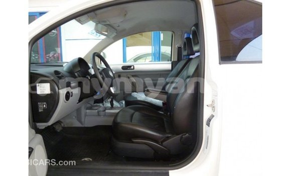 သွင်းကုန် Volkswagen Beetle White ကား Import - Dubai Ayeyarwady သွင်းကုန် Volkswagen Beetle White ကား Import - Dubai Ayeyarwady