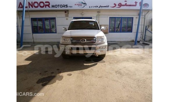 Acheter Import Voiture Toyota Land Cruiser Blanc à Import - Dubai, #<Region:0x000000000c5121b8> Acheter Import Voiture Toyota Land Cruiser Blanc à Import - Dubai, #<Region:0x000000000c5121b8>