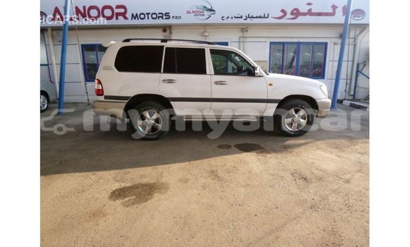 Acheter Import Voiture Toyota Land Cruiser Blanc à Import - Dubai, #<Region:0x000000000c5121b8> Acheter Import Voiture Toyota Land Cruiser Blanc à Import - Dubai, #<Region:0x000000000c5121b8>
