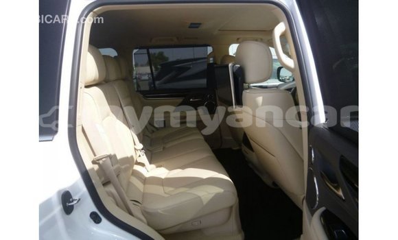 Acheter Import Voiture Lexus LX Blanc à Import - Dubai, #<Region:0x000000000c5121b8> Acheter Import Voiture Lexus LX Blanc à Import - Dubai, #<Region:0x000000000c5121b8>
