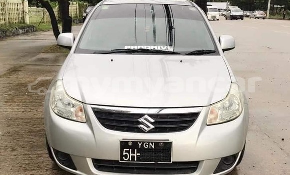 Acheter Occasion Voiture Suzuki SX4 Gris à Yangon, #<Region:0x000000000d9ad1e0>